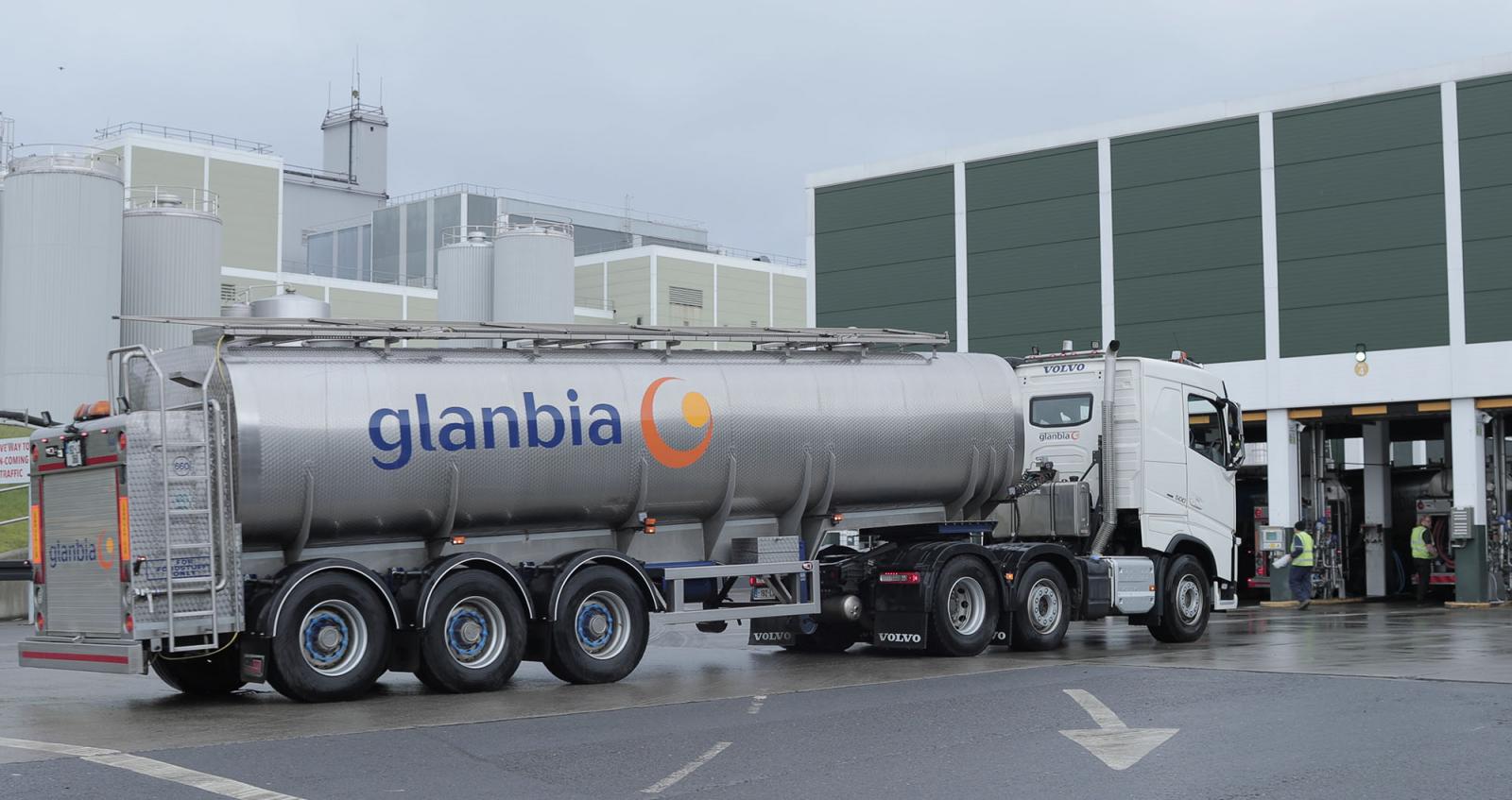 Glanbia Ireland truck arriving at Ballyraggart
